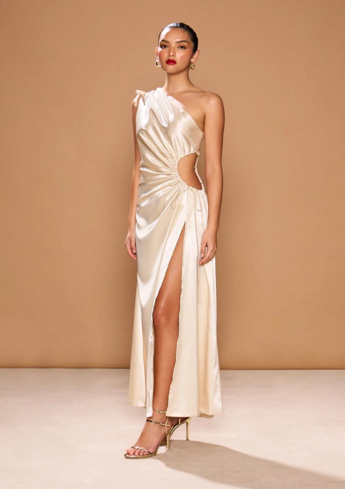 Nour Ocean Pearl Dress