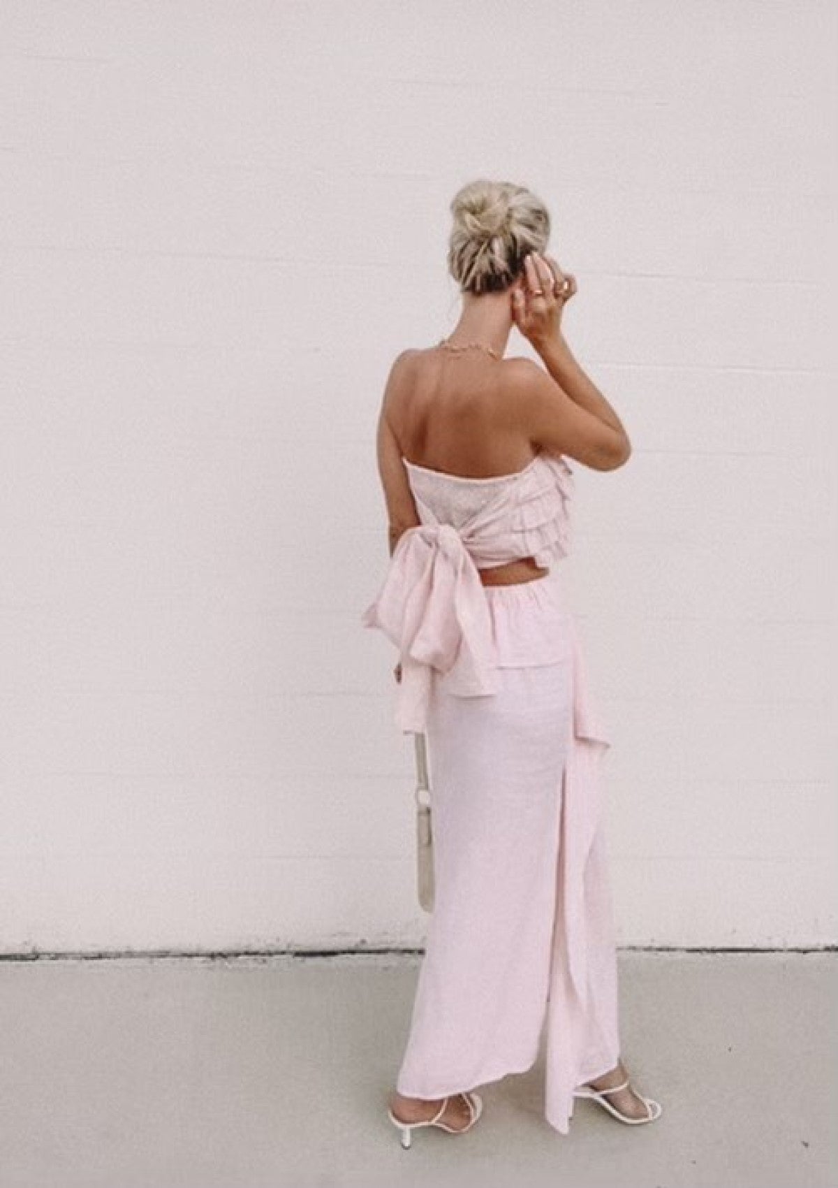 Blush Ruffle Linen Set