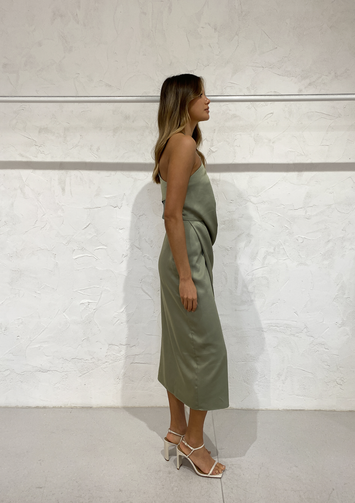 Elusive Midi Dress